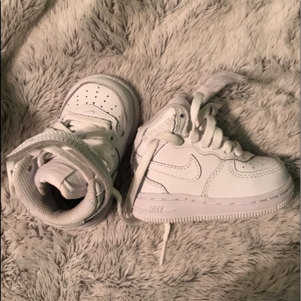 Size 3C baby Air Force ones